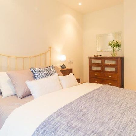 Apartamento Plaza De Espana Ribadeo Bagian luar foto