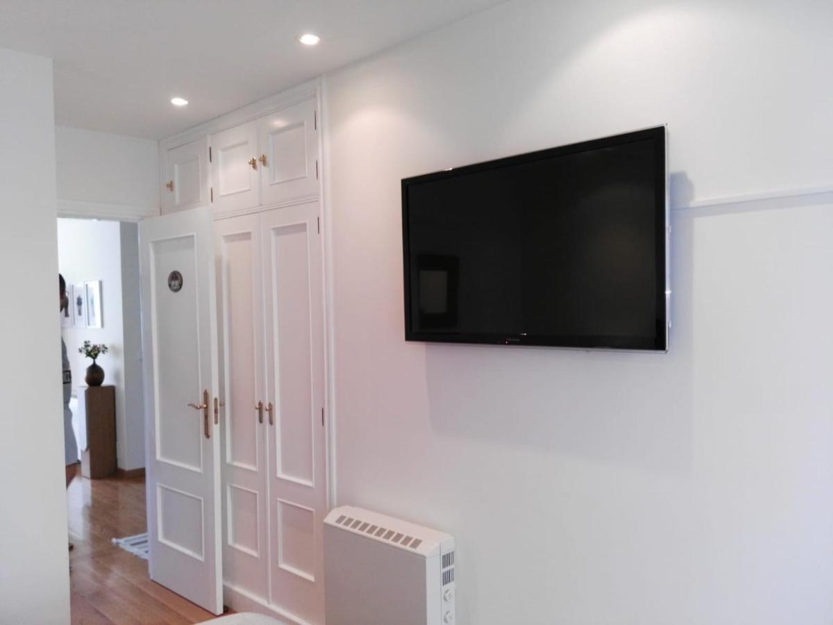 Apartamento Plaza De Espana Ribadeo Bagian luar foto